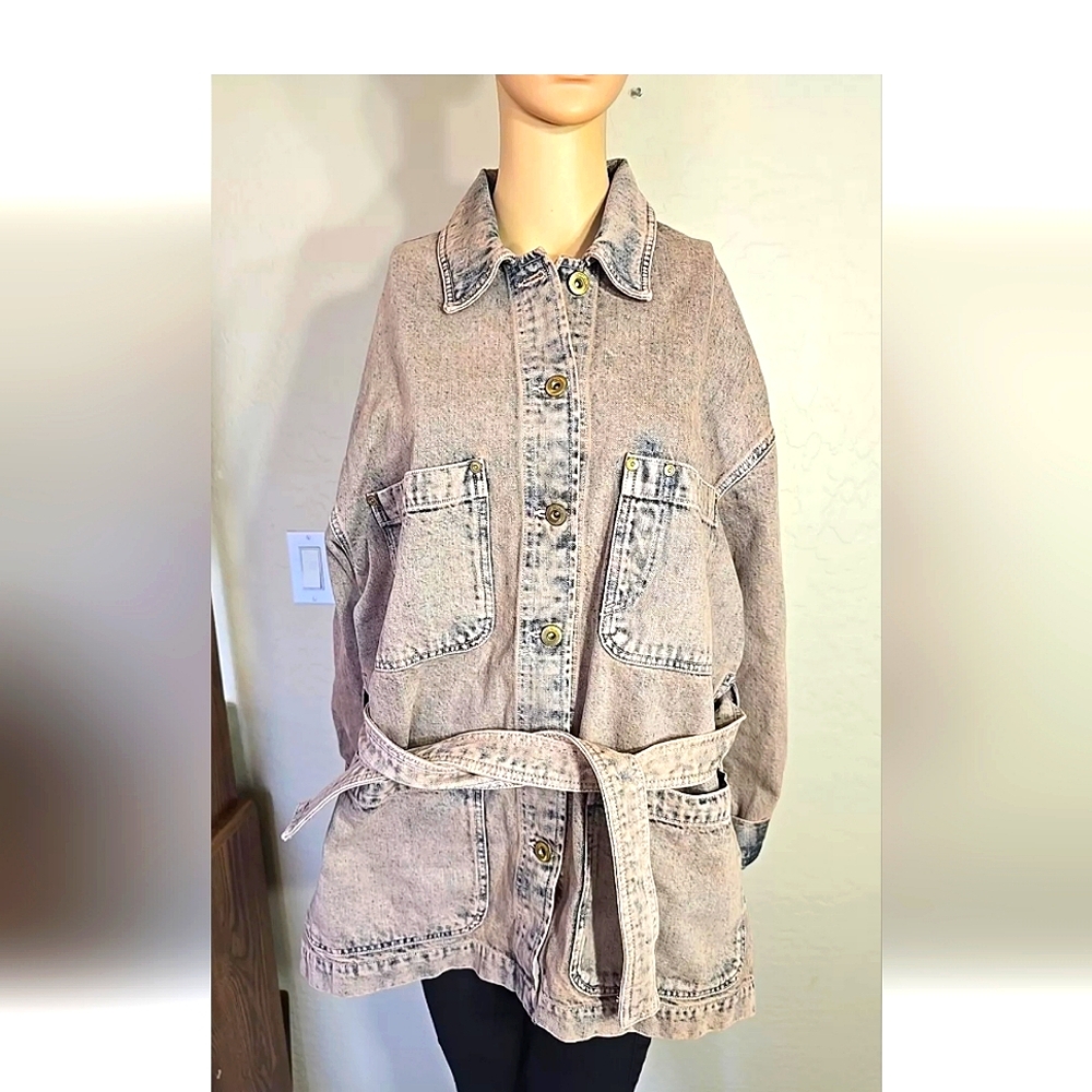 Sessun Ladies Faded Denim  Jacket With Belt Size S Oversized See Measurements